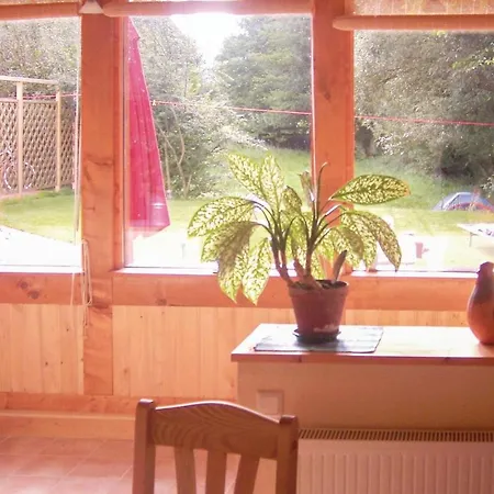 2 Bedroom Cozy In Dautphetal Amelose